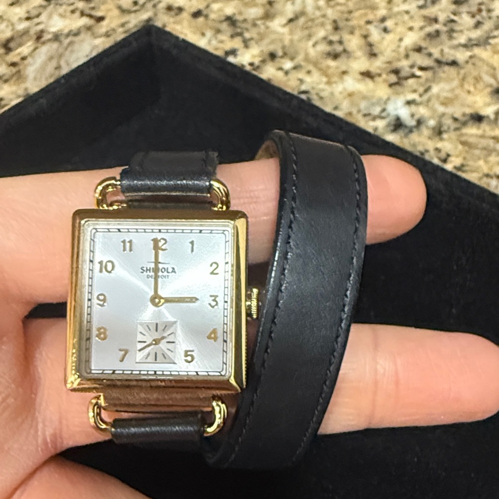 SHINOLA Original Gold Case with Black Strap Watch - Picture 2 of 8
